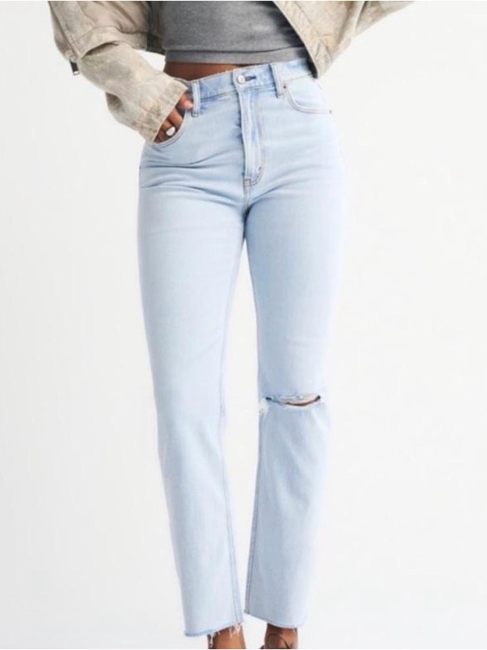 Abercrombie & Fitch High-Rise Straight Jeans - Light Blue